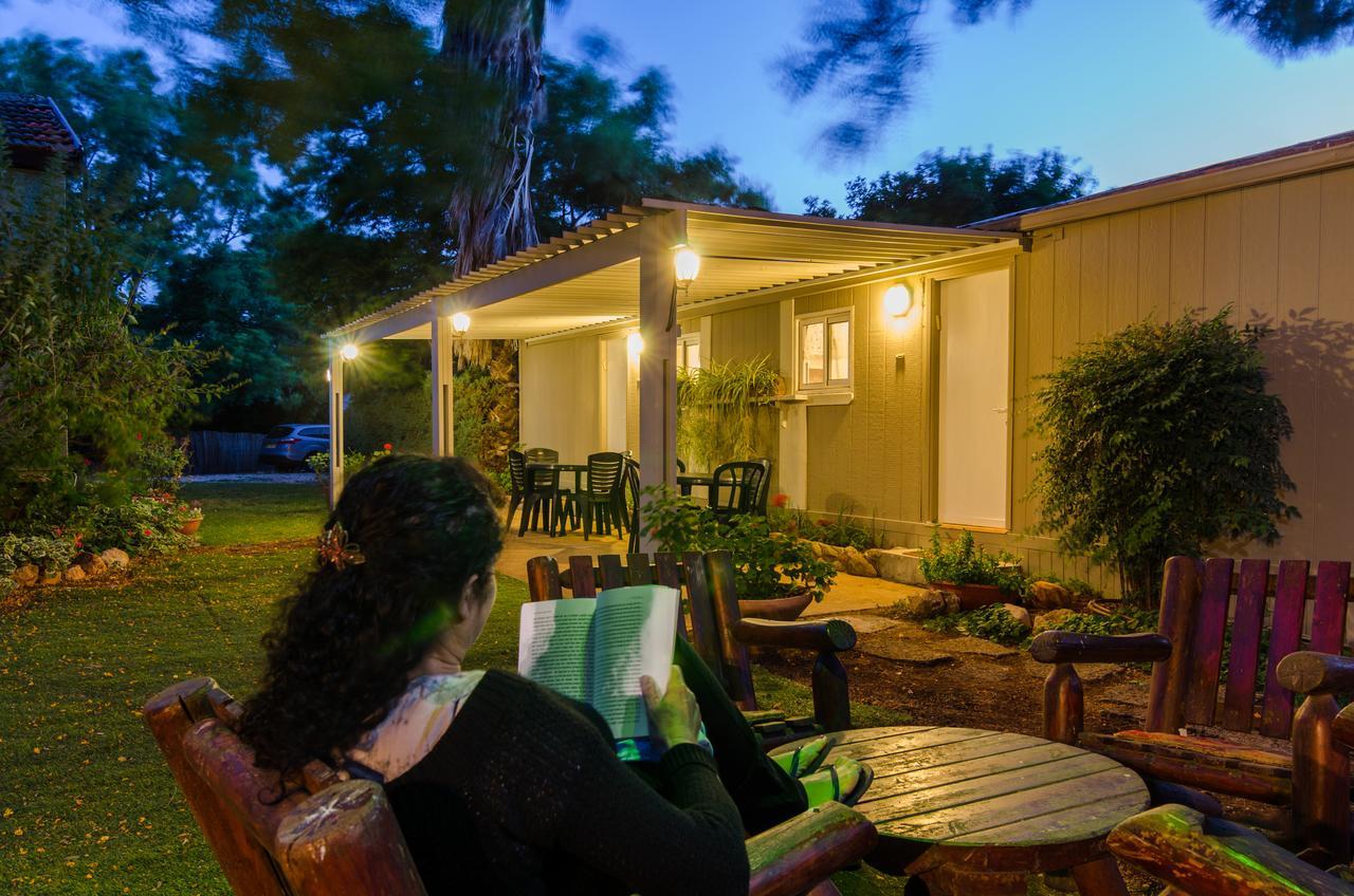 Bed and Breakfast Orna'S Corner Yuval Exteriér fotografie